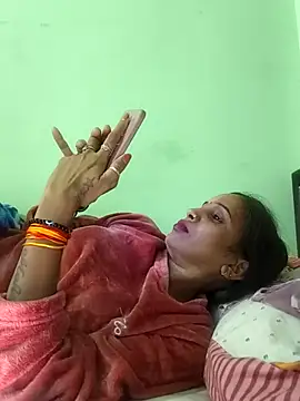 Hotty-Nidhi online show from 11-25-25, 03:56