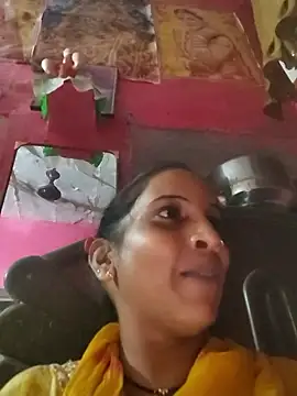 Snapshot of Hotty-Nidhi chatting on 10-07-25, 01:56 Hotty-Nidhi online show from 10-07-25, 01:56
