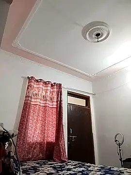 Snapshot of Hotty-Nidhi chatting on 03-20-25, 06:08 Hotty-Nidhi online show from 03-20-25, 06:08