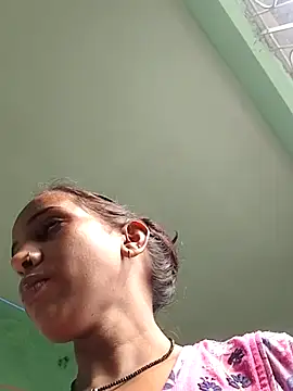 Hotty-Nidhi online show from 10-23-25, 04:55