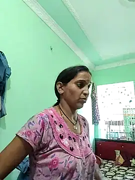 Snapshot of Hotty-Nidhi chatting on 10-11-25, 07:53 Hotty-Nidhi online show from 10-11-25, 07:53