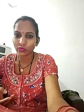Snapshot of Hotty-Nidhi chatting on 03-22-25, 04:47 Hotty-Nidhi online show from 03-22-25, 04:47
