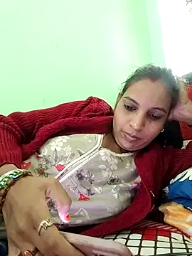 Hotty-Nidhi online show from 11-12-25, 03:43