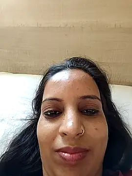 Snapshot of Hotty-Nidhi chatting on 05-24-26, 01:49 Hotty-Nidhi online show from 05-24-26, 01:49
