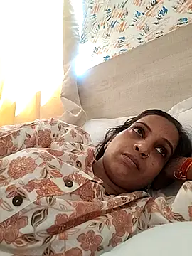 Snapshot of Hotty-Nidhi chatting on 05-23-26, 08:57 Hotty-Nidhi online show from 05-23-26, 08:57