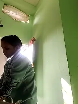 Hotty-Nidhi online show from 02-06-26, 04:52