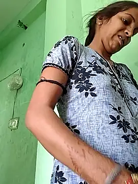 Hotty-Nidhi online show from 03-14-26, 03:12