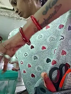 Hotty-Nidhi online show from 02-23-26, 04:25