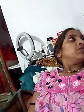 Hotty-Nidhi online show from 02-13-26, 12:43