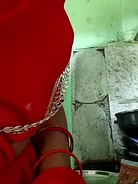 Hotty-Nidhi online show from 02-15-26, 07:51