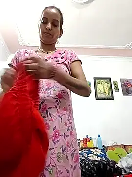 Hotty-Nidhi online show from 04-08-26, 06:04