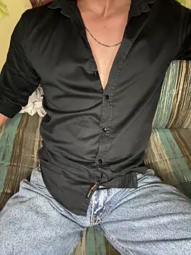 HARSHHU01 online show from 09-28-25, 05:42