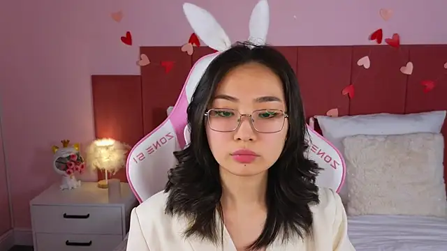 JaliaBennet online show from 03-10-25, 02:37