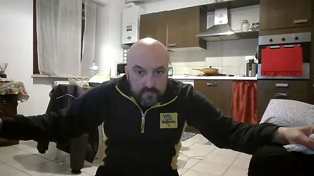 maxxxio12 online show from 04-08-26, 06:53