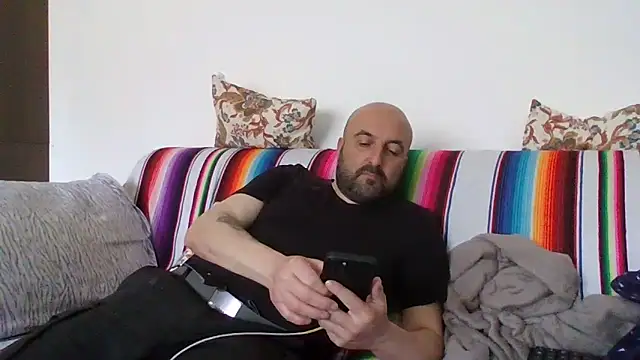 maxxxio12 online show from 04-17-26, 04:32