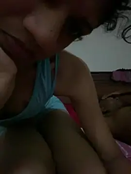 Snapshot of SIHUMISEXY chatting on 03-25-26, 11:53 SIHUMISEXY online show from 03-25-26, 11:53