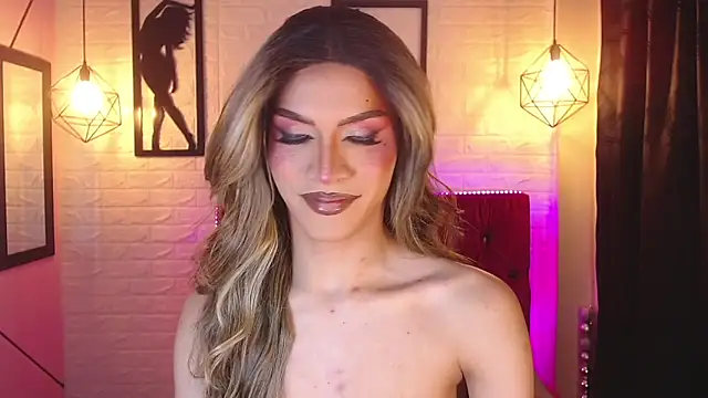 agatha rodriguez online show from 05-28-26, 01:06
