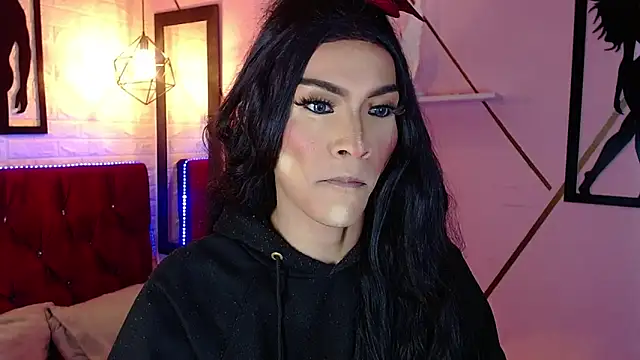 agatha rodriguez online show from 10-27-25, 07:26