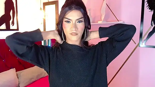 agatha rodriguez online show from 10-28-25, 02:38