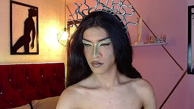 agatha rodriguez online show from 10-31-25, 02:57