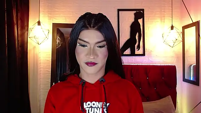 agatha rodriguez online show from 11-24-25, 02:06