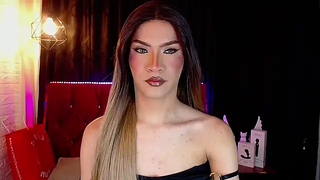 agatha rodriguez online show from 04-15-26, 02:21