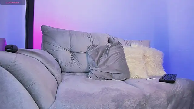 AshtonnSummer online show from 11-04-25, 04:55