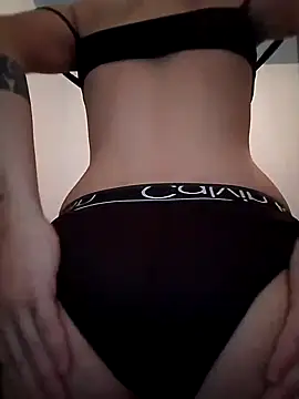 Snapshot of edi999 chatting on 10-09-25, 07:47 edi999 online show from 10-09-25, 07:47