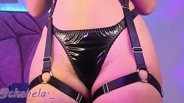 Kanela miller  online show from 02-06-26, 12:23