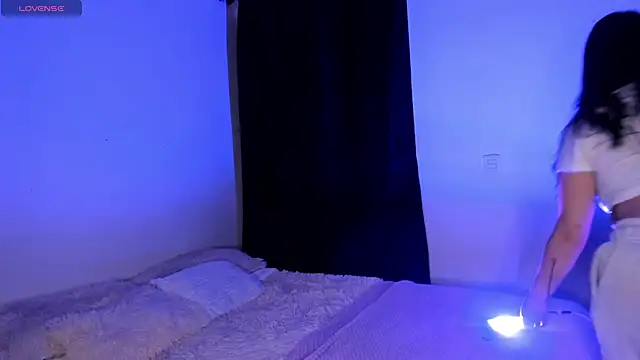 adara evanss online show from 03-04-26, 12:18