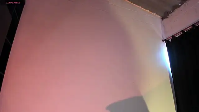 adara evanss online show from 04-01-26, 08:17