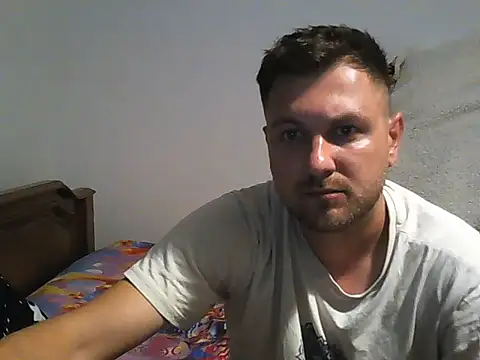 hugedickedd online show from 06-09-26, 07:48