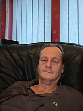 namorreyeb1 online show from 11-30-25, 02:51