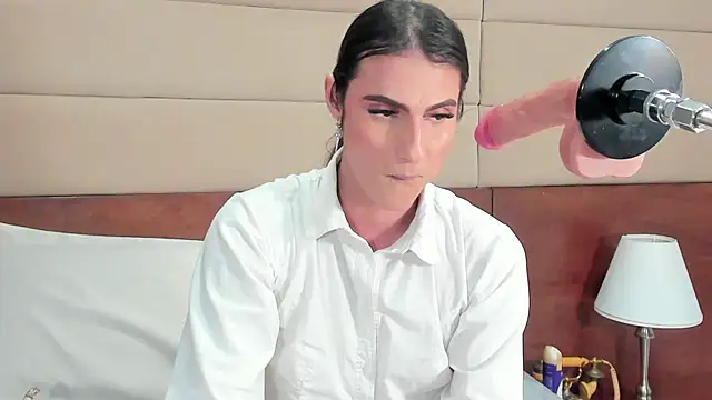 Snapshot of shantall_skinny chatting on 10-10-25, 04:02 shantall skinny online show from 10-10-25, 04:02
