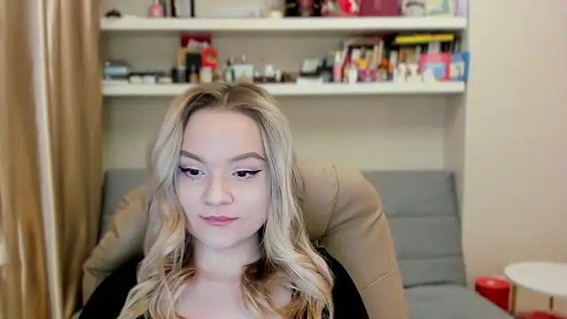 Kara Smith  online show from 03-20-26, 10:55