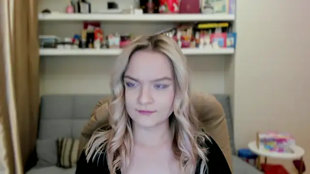 Kara Smith  online show from 06-19-26, 11:09
