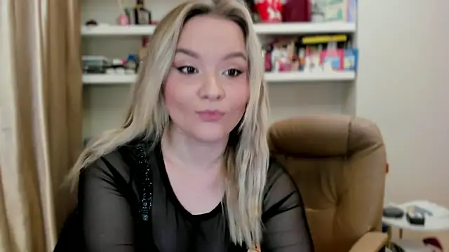 Kara Smith  online show from 07-10-26, 11:49