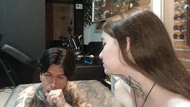 Snapshot of Alucard-Carmila chatting on 10-23-25, 03:27 Alucard-Carmila online show from 10-23-25, 03:27