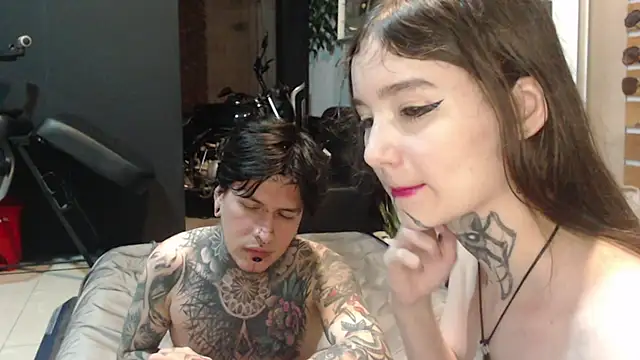 Snapshot of Alucard-Carmila chatting on 10-18-25, 03:19 Alucard-Carmila online show from 10-18-25, 03:19