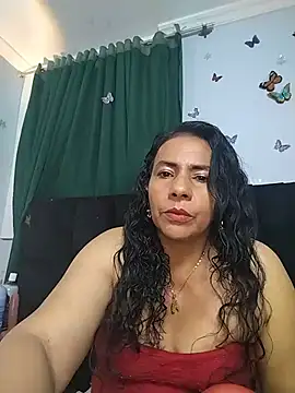 Snapshot of AlexaNovoa_ chatting on 06-25-26, 01:25 AlexaNovoa online show from 06-25-26, 01:25