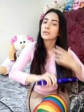 HOLY DOLL online show from 03-18-25, 05:23