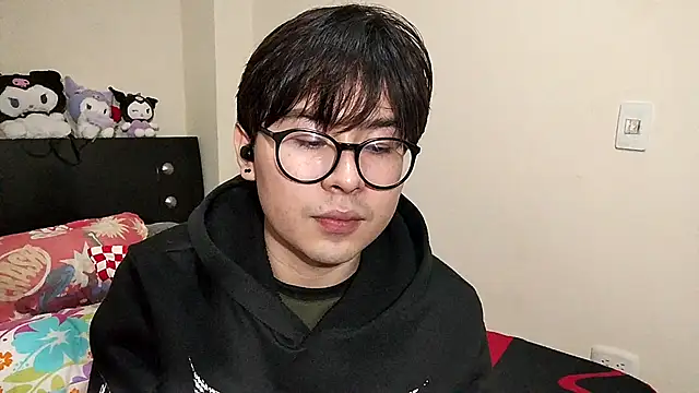 Dante Gothic online show from 12-01-25, 11:27