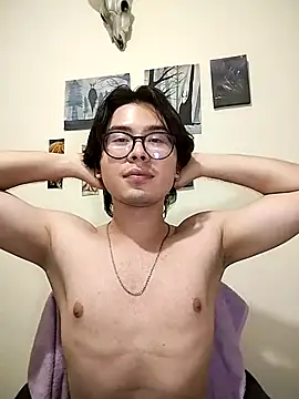 Dante Gothic online show from 03-19-25, 10:44