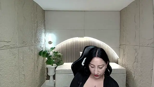 Snapshot of valeria_a1 chatting on 06-26-26, 03:12 valeria a1 online show from 06-26-26, 03:12