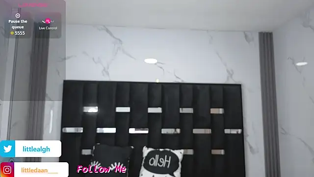 Snapshot of valeria_a1 chatting on 09-19-25, 03:21 valeria a1 online show from 09-19-25, 03:21