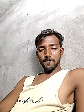 Snapshot of India_HOT23 chatting on 09-15-25, 06:14 India HOT23 online show from 09-15-25, 06:14