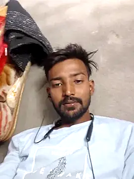 India HOT23 online show from 05-10-26, 07:01