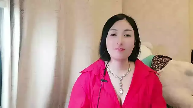 Snapshot of Rachel-6600 chatting on 06-02-26, 01:55 Rachel-6600 online show from 06-02-26, 01:55