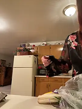 SusieandLacey online show from 10-23-25, 12:31