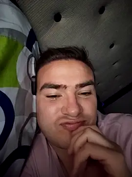 Snapshot of Andy-rtg chatting on 12-02-25, 03:19 Andy-rtg online show from 12-02-25, 03:19